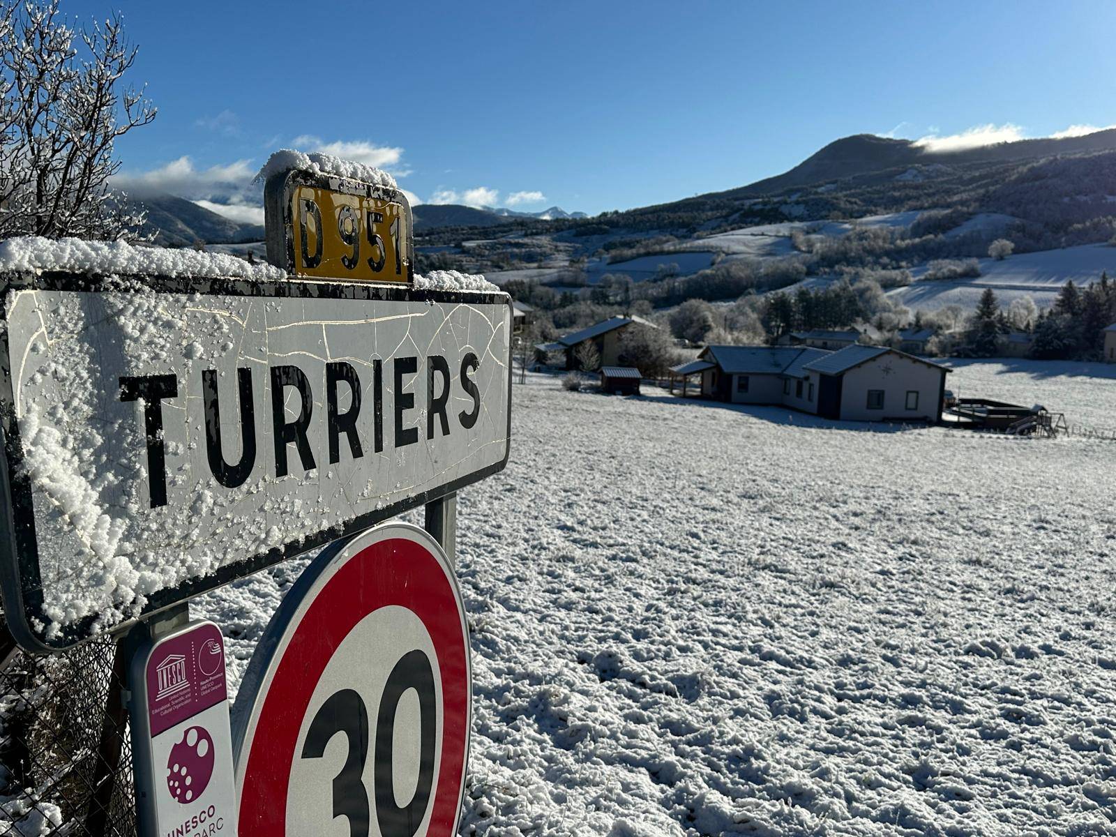 Une petite envie de vacances à la neige au calme dans les Alpes à côté de Gap ?