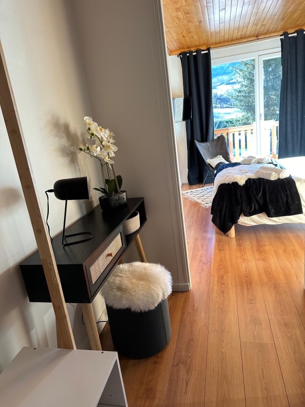 Réservez votre séjour à Turriers dans un hôtel au cœur de la campagne