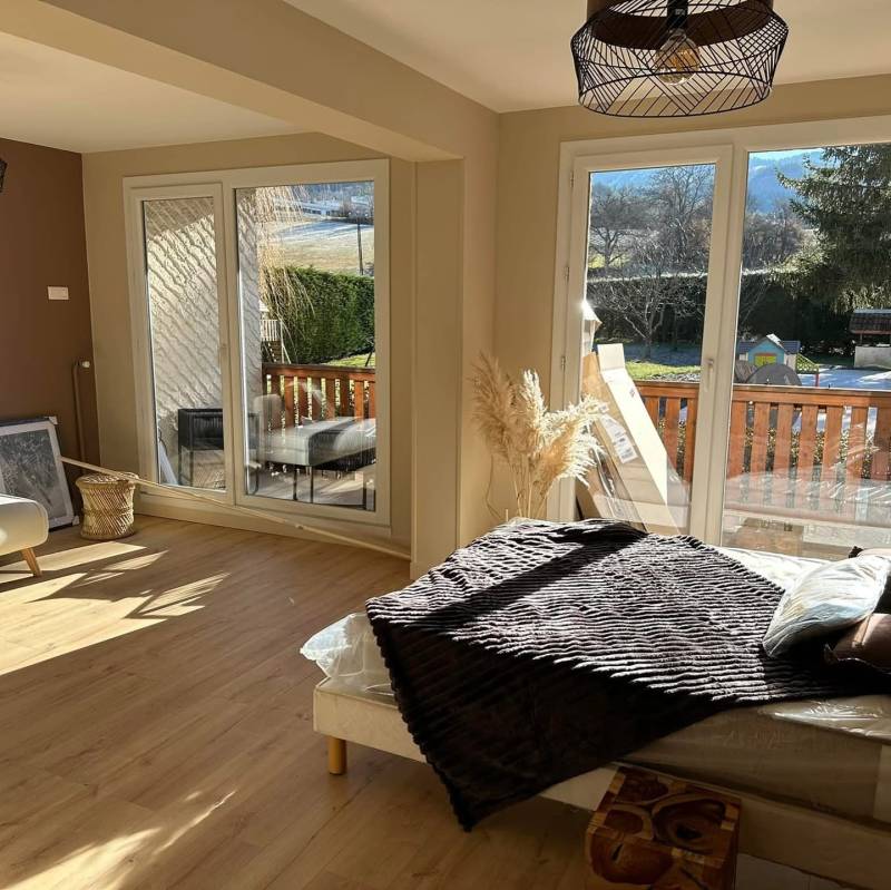 Privatisation de l’hôtel L’Hôtentique