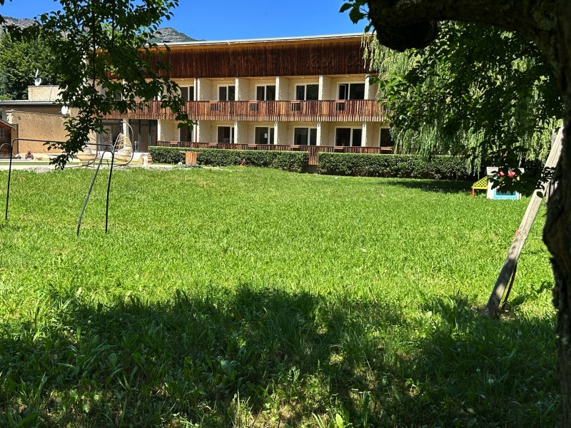 Réception privée en famille ou entre amis pour partager un moment dans le calme absolu des Alpes-de-Haute-Provence