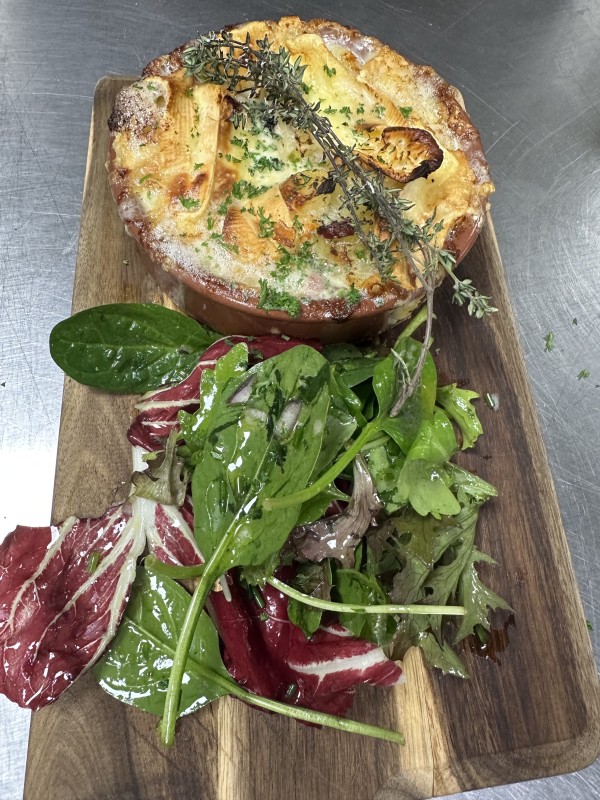 Découvrez un restaurant avec spécialités locales et plats faits maison à « L’Hôtentique », près de Gap