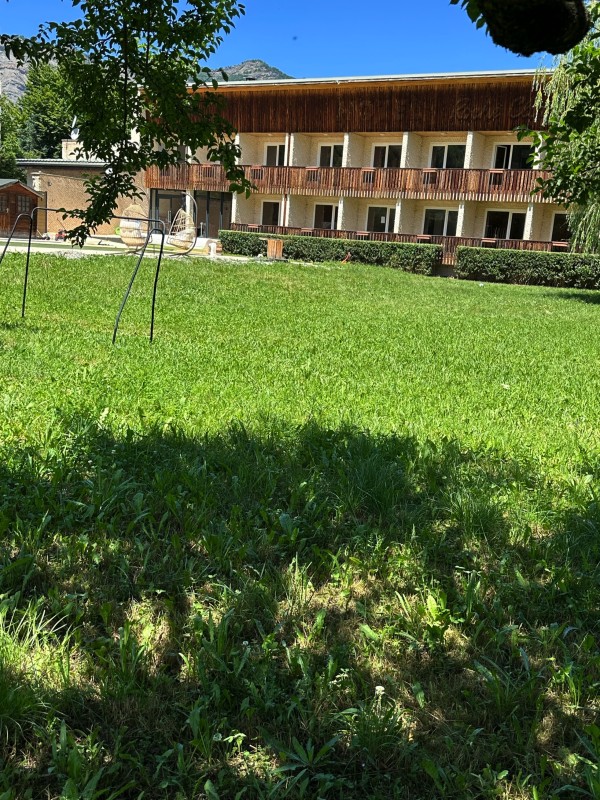 Réception privée en famille ou entre amis pour partager un moment dans le calme absolu des Alpes-de-Haute-Provence