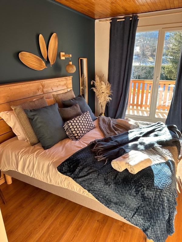 Réservez votre séjour à Turriers dans un hôtel au cœur de la campagne