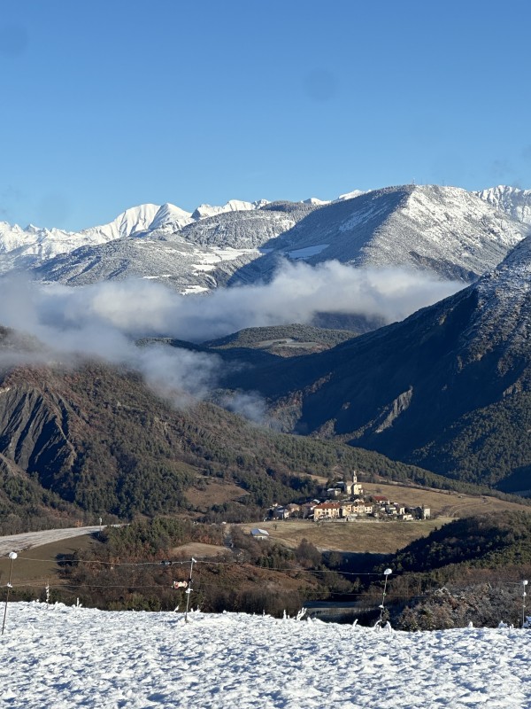 Vue imprenable sur les montagnes, sensation de bien-être : venez vous régaler dans notre gîte