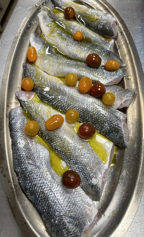 Venez manger un plat typique fait-maison dans notre restaurant avec des produits locaux, à Turriers au sud de Gap